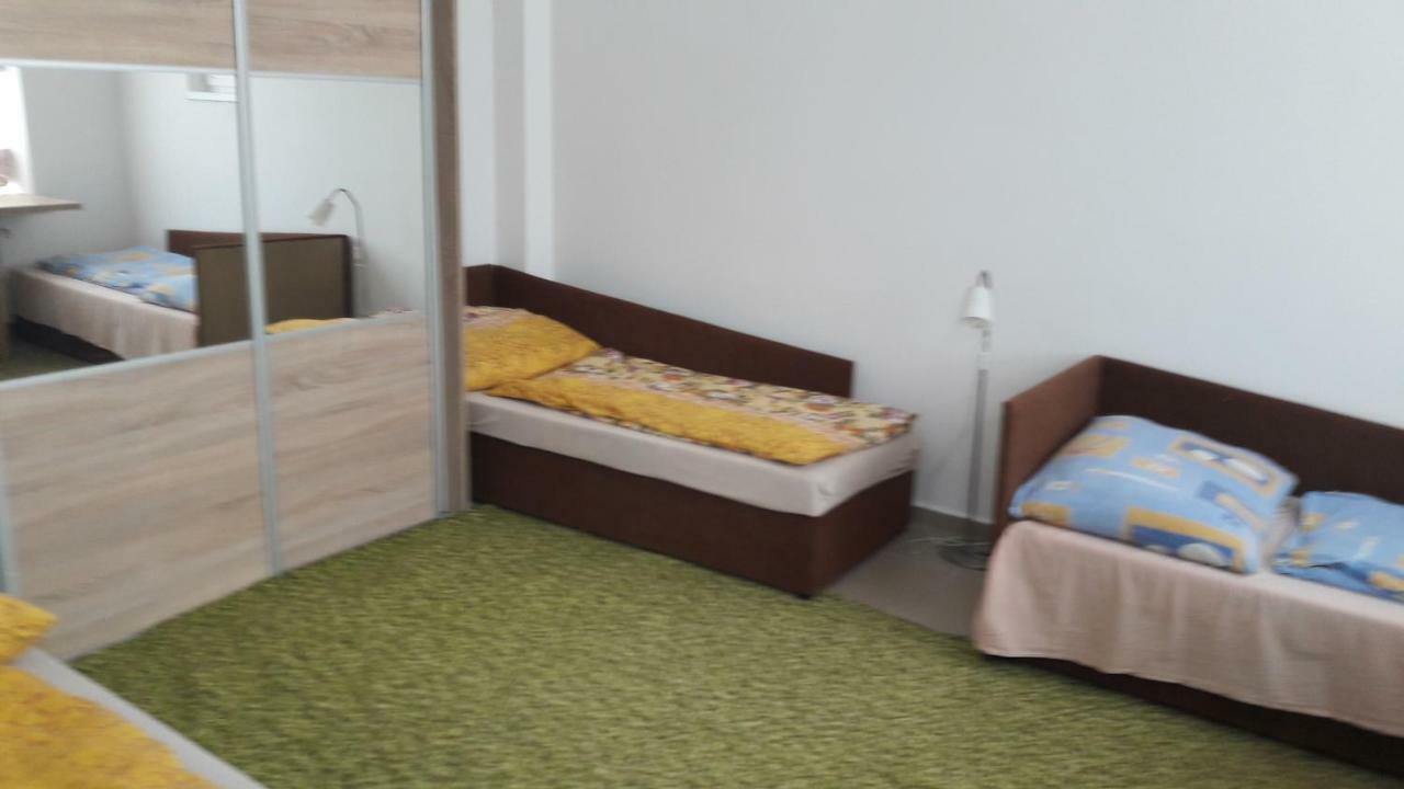 Apartman Yvet Sucany 외부 사진